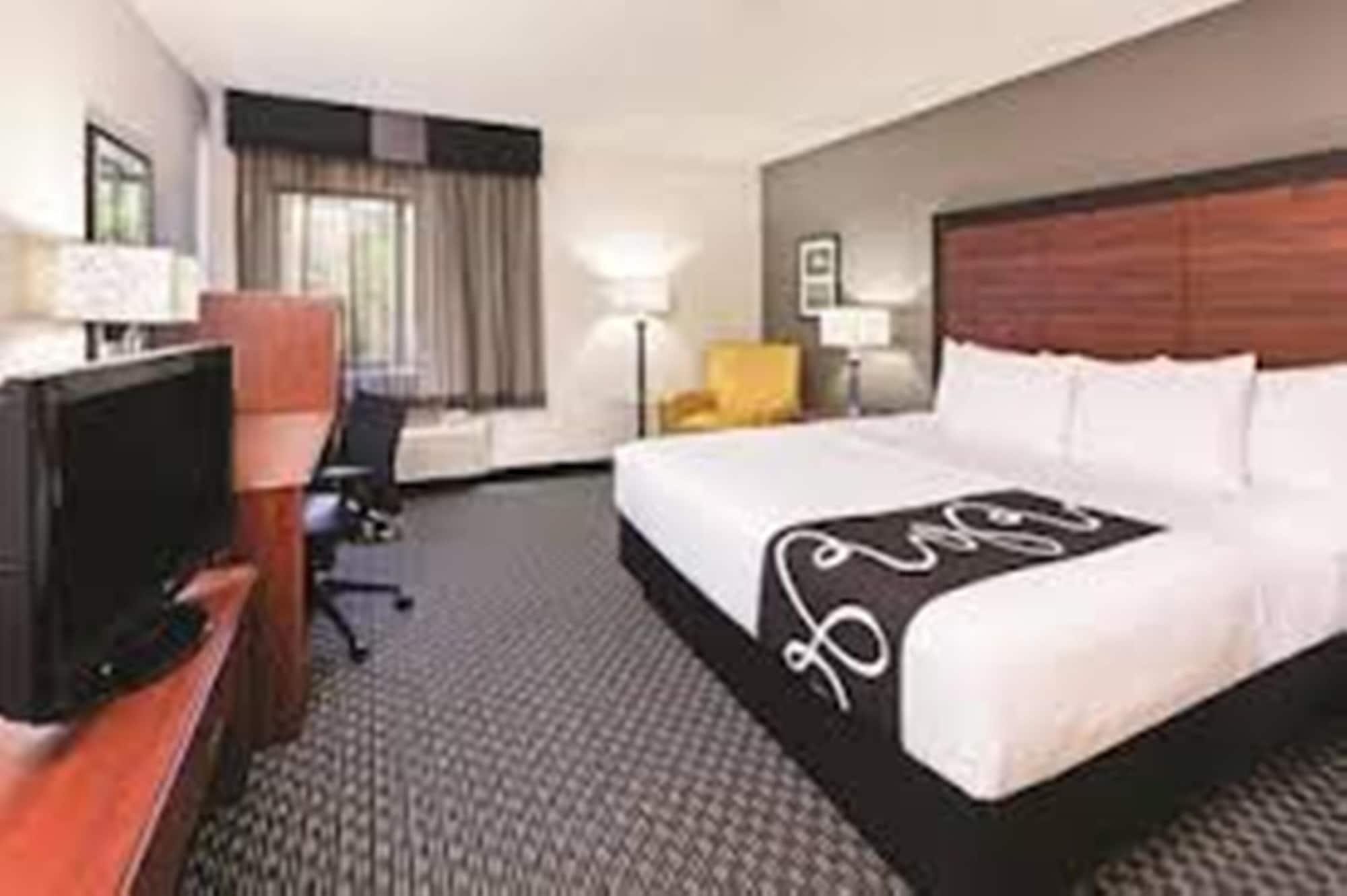 La Quinta By Wyndham Waxahachie Hotel Ngoại thất bức ảnh