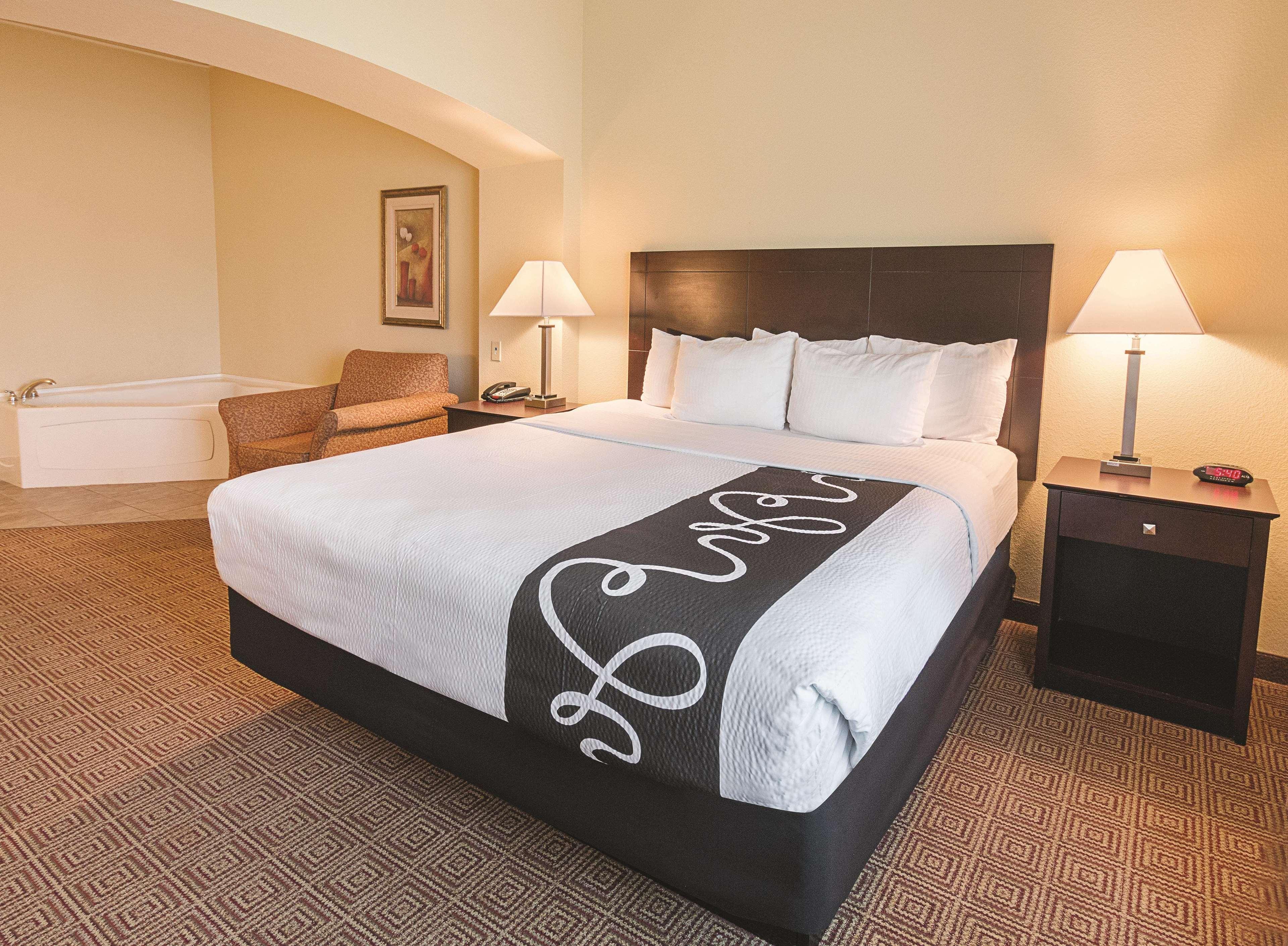 La Quinta By Wyndham Waxahachie Hotel Ngoại thất bức ảnh