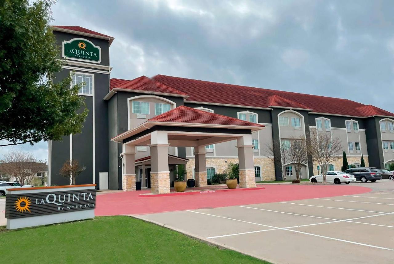 La Quinta By Wyndham Waxahachie Hotel Ngoại thất bức ảnh