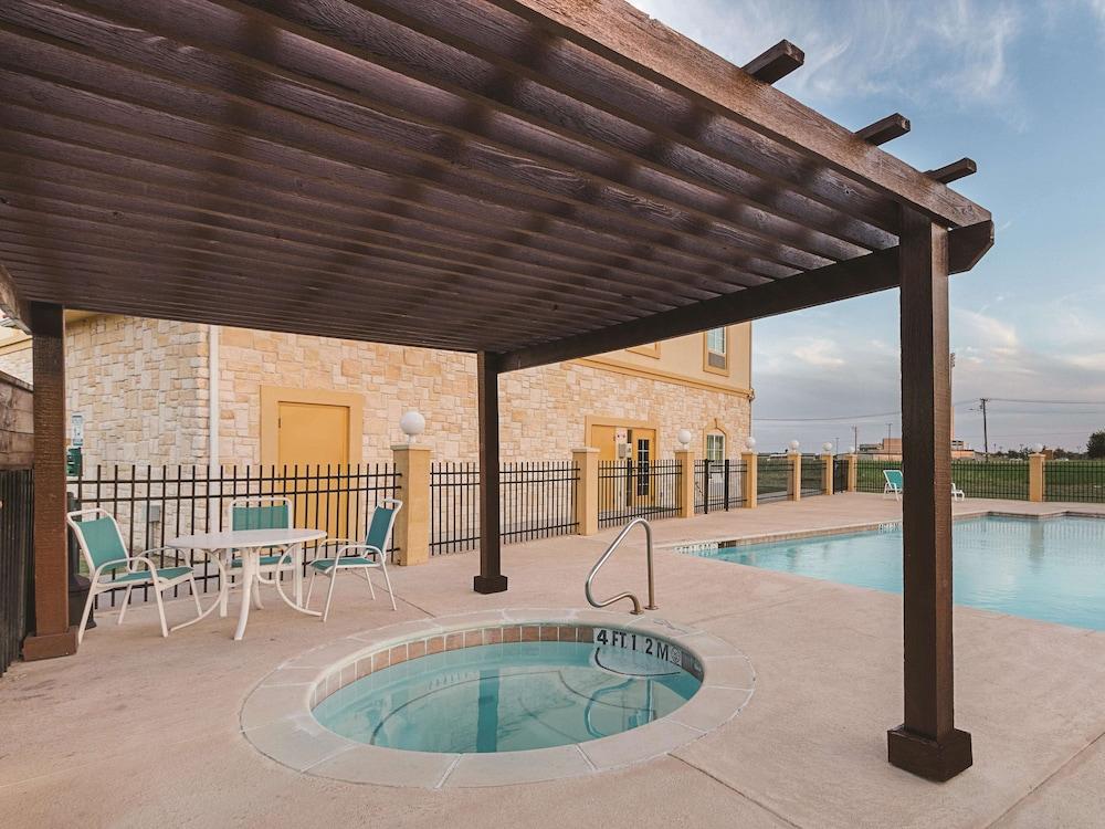 La Quinta By Wyndham Waxahachie Hotel Ngoại thất bức ảnh