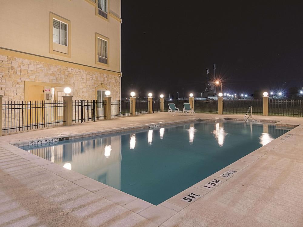 La Quinta By Wyndham Waxahachie Hotel Ngoại thất bức ảnh